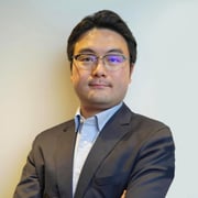 白潟総研 採用事業部長 石川 哲也さま