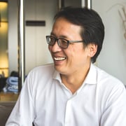 株式会社AGENCY ONE 代表取締役 荒木 洋二さま